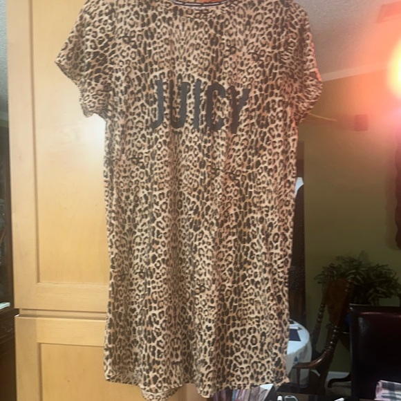 Juicy couture  night shirt very nice - Picture 2 of 3